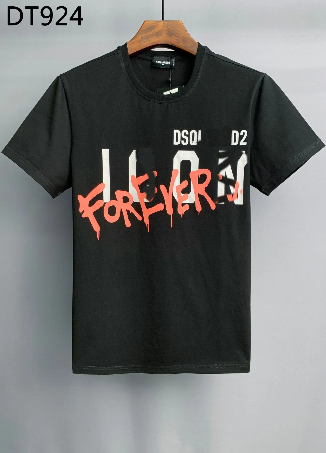 Dsquared2 T-Shirts Graphic Print — DT 924 black
