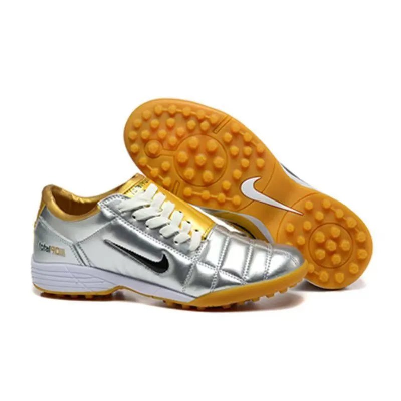 Nike Sneakers Total 90 III turf soccer shoes — 2