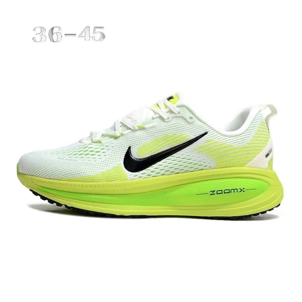 Nike Sneakers Vomero 18 — 18-White and green