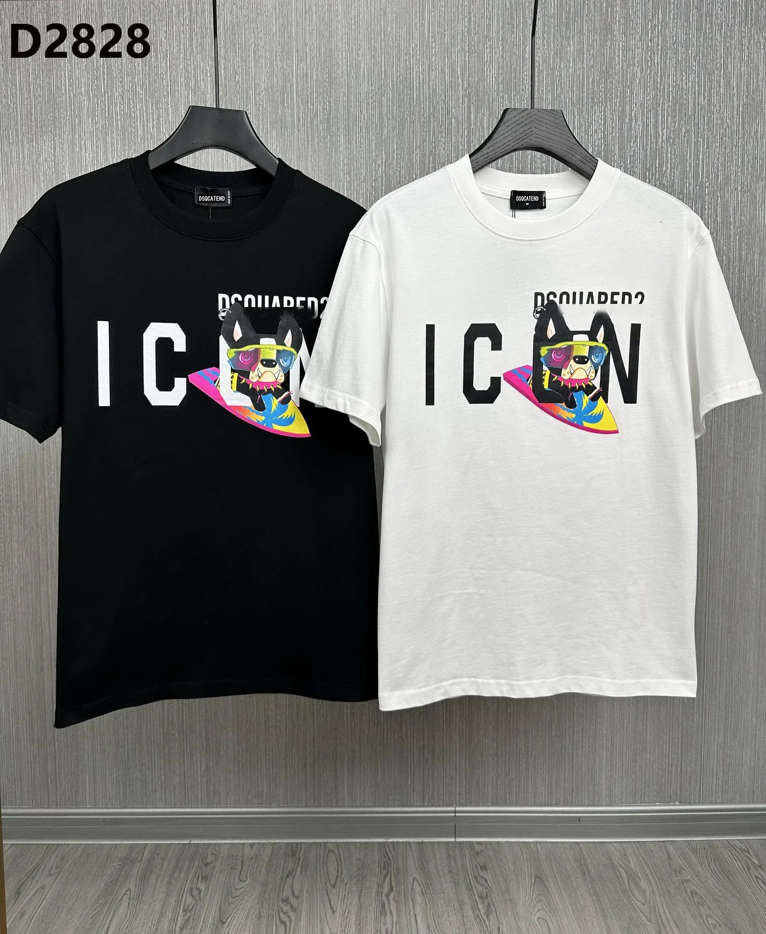 Dsquared2 T-Shirts DT992 graffiti-print crew-neck T-shirt image 5