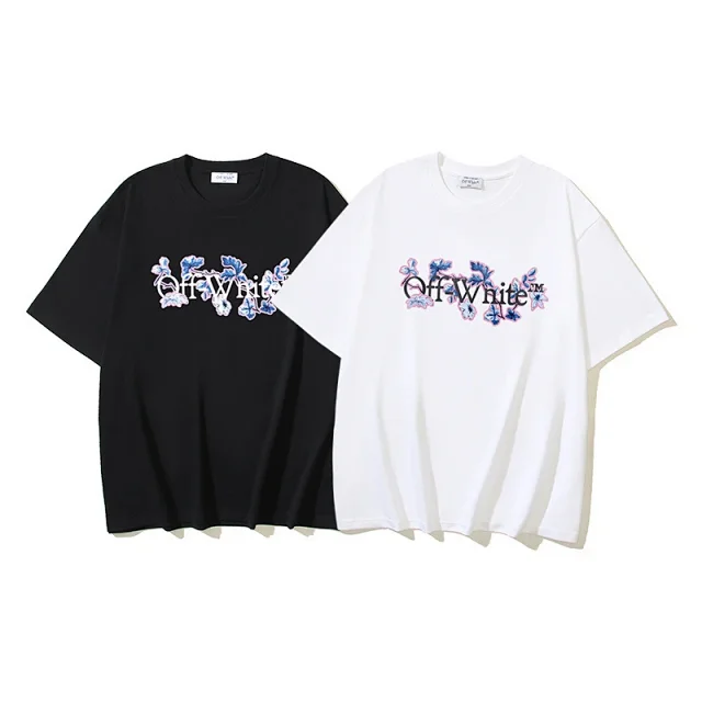 Off-White T-Shirts Logo Print product detail image 17
