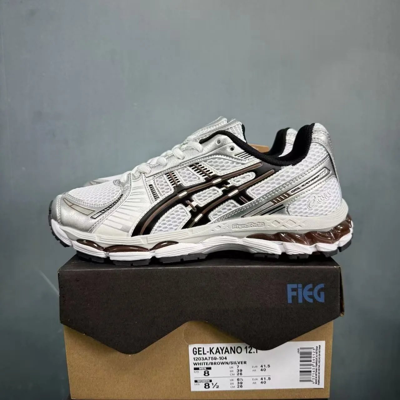 ASICS Sneakers GEL-KAYANO 12.1 — White and brown