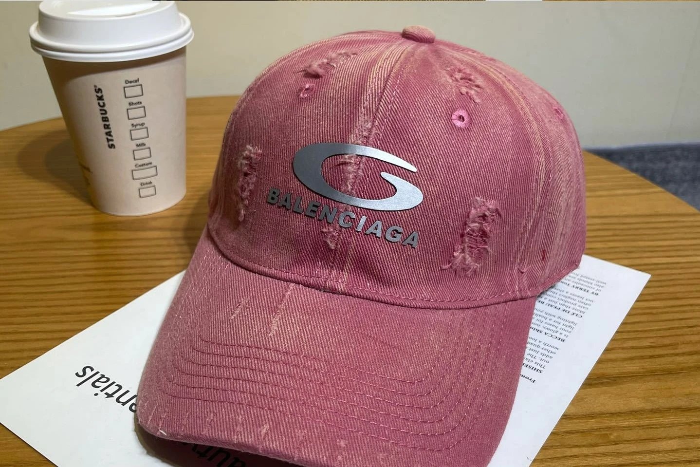 Balenciaga Hats Embroidered logo baseball cap — 01-8