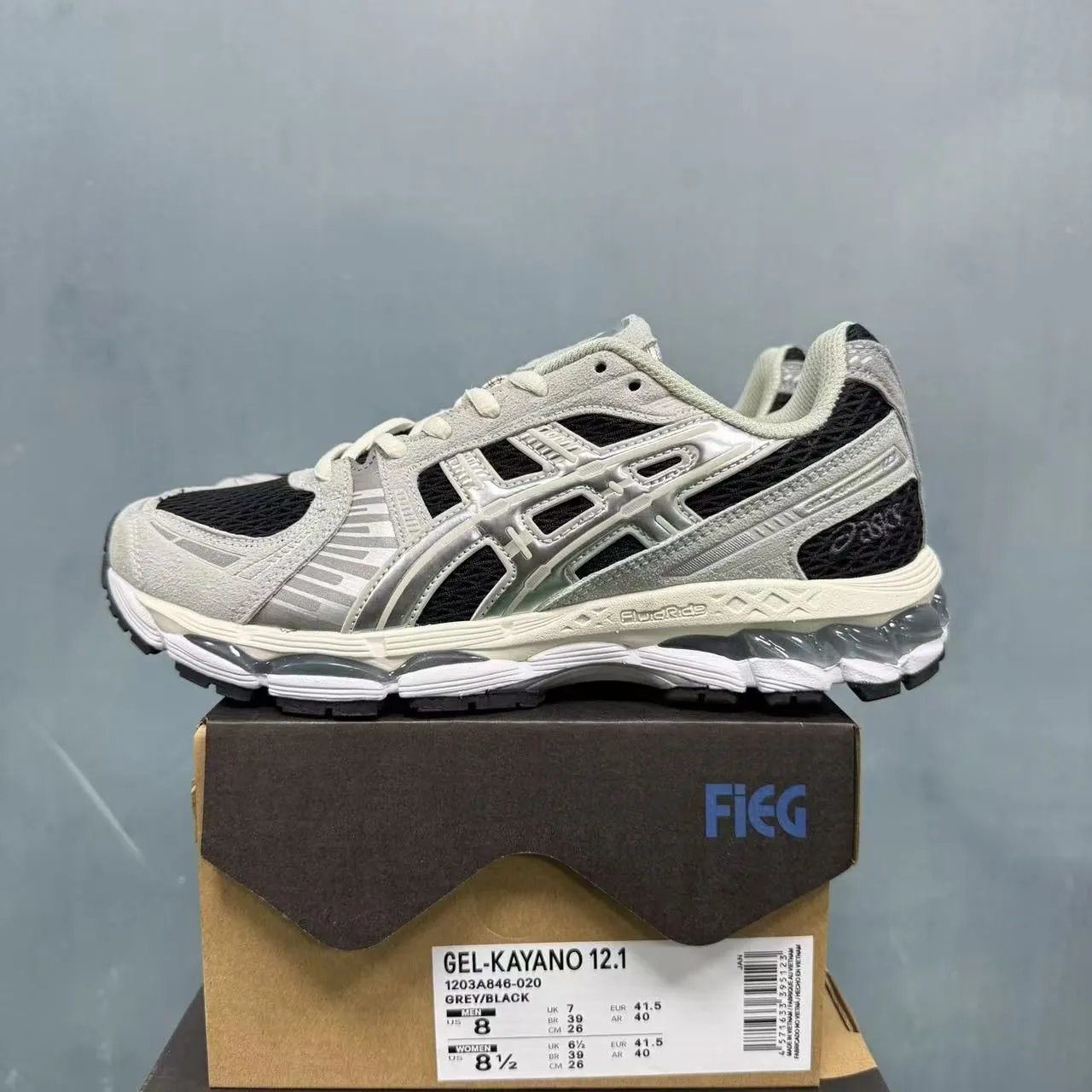 ASICS Sneakers GEL-KAYANO 12.1 — Gray-black