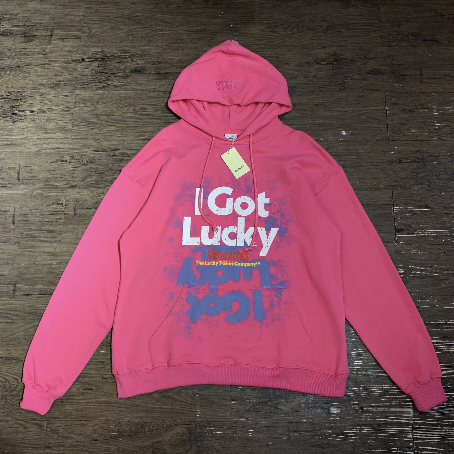 Vetements Hoodies & Sweatshirts Graphic Logo Pullover Hoodie — 604 powder