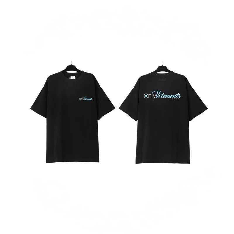 Vetements T-Shirts Graphic Print — Black Signature Letters 7015