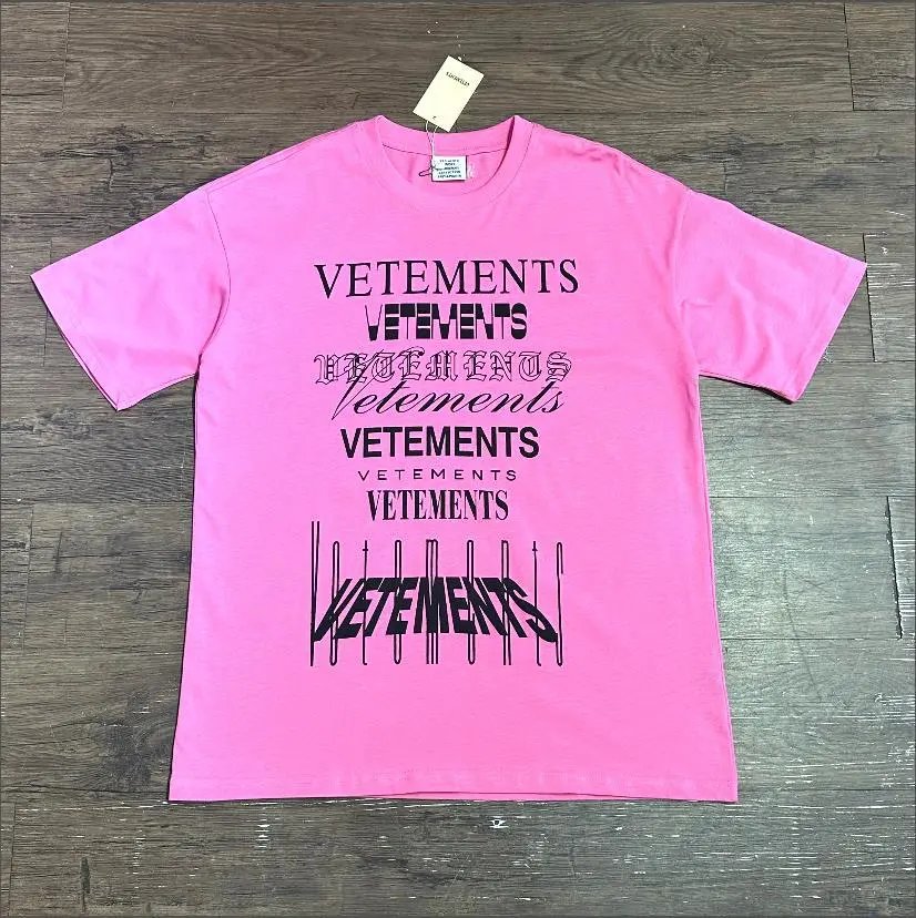 Vetements T-Shirts Graphic Print — 2