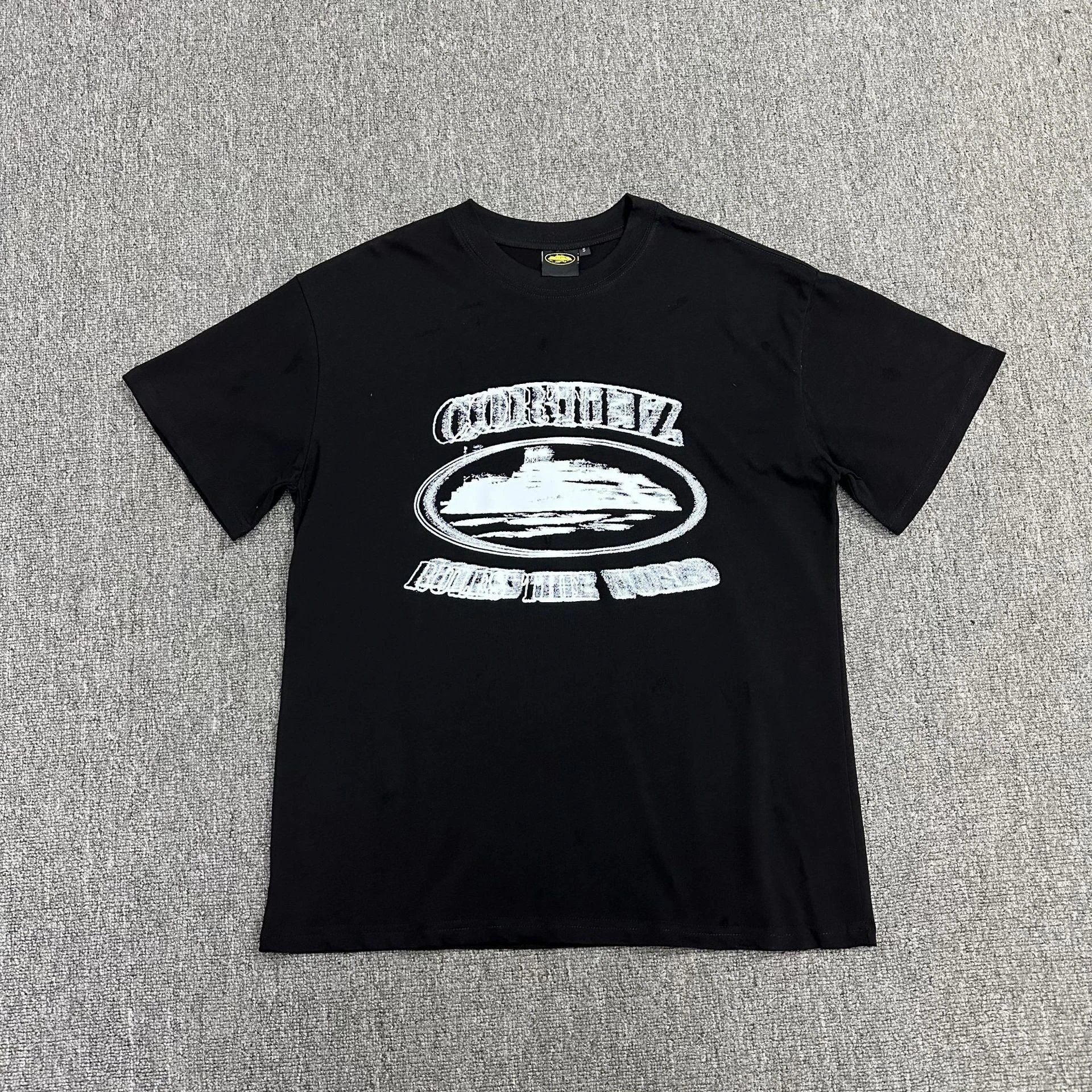 Corteiz T-Shirts Short-Sleeve Graphic Print — 3121 Black and White