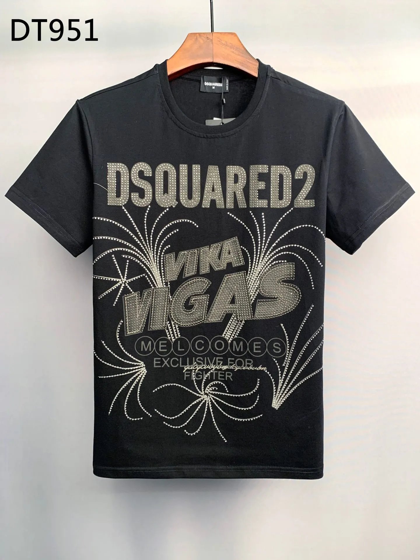 Dsquared2 T-Shirts Graphic Print — DQ 951 black
