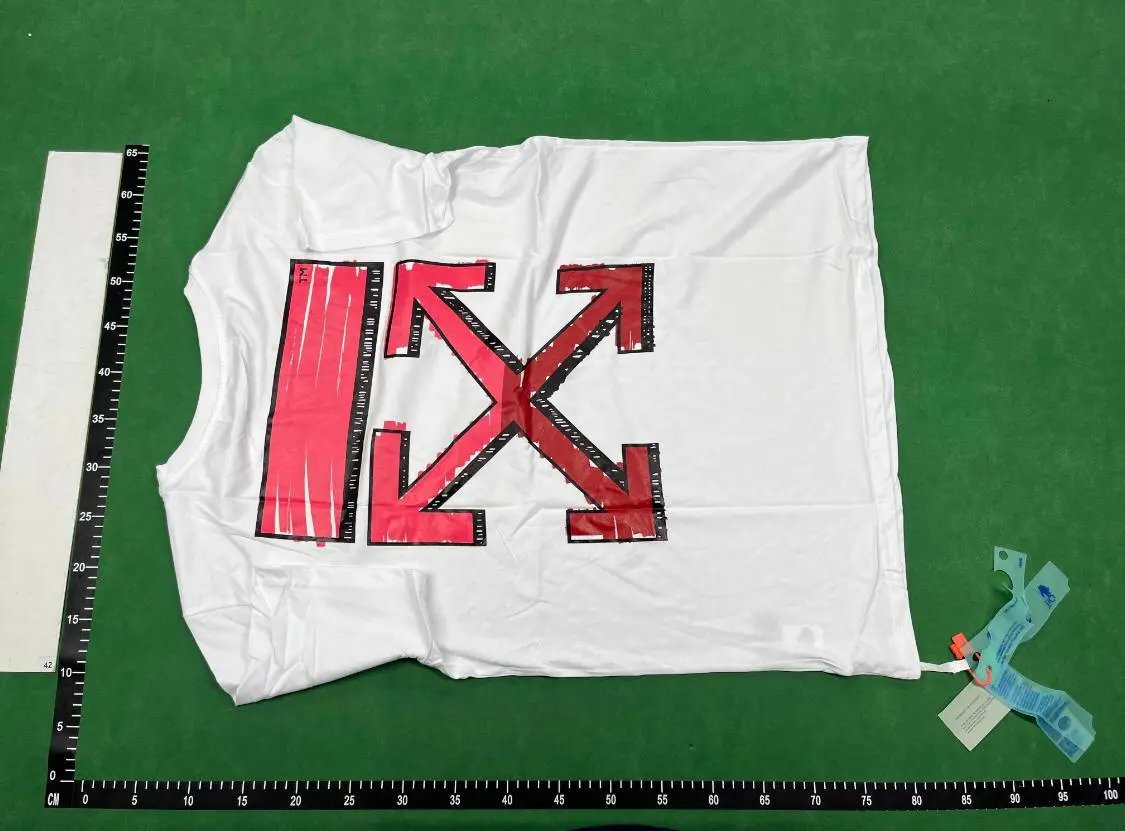 Off-White T-Shirts Graphic Print image 6