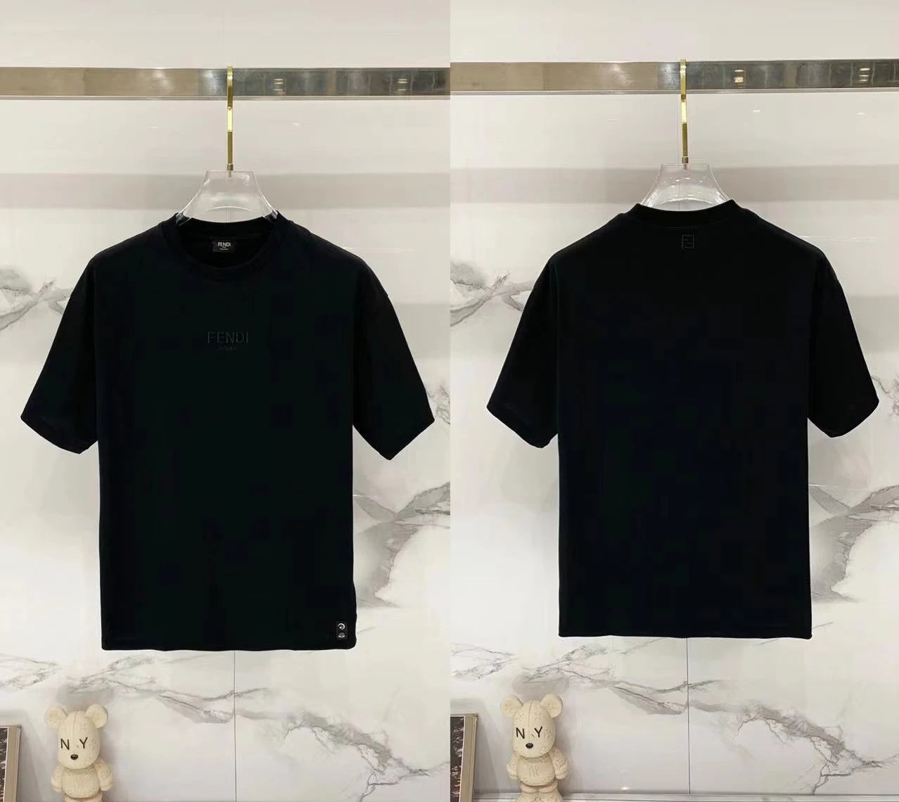 Fendi T-Shirts Loose-fit crew-neck short-sleeve T-shirt — F 012 embroidery black