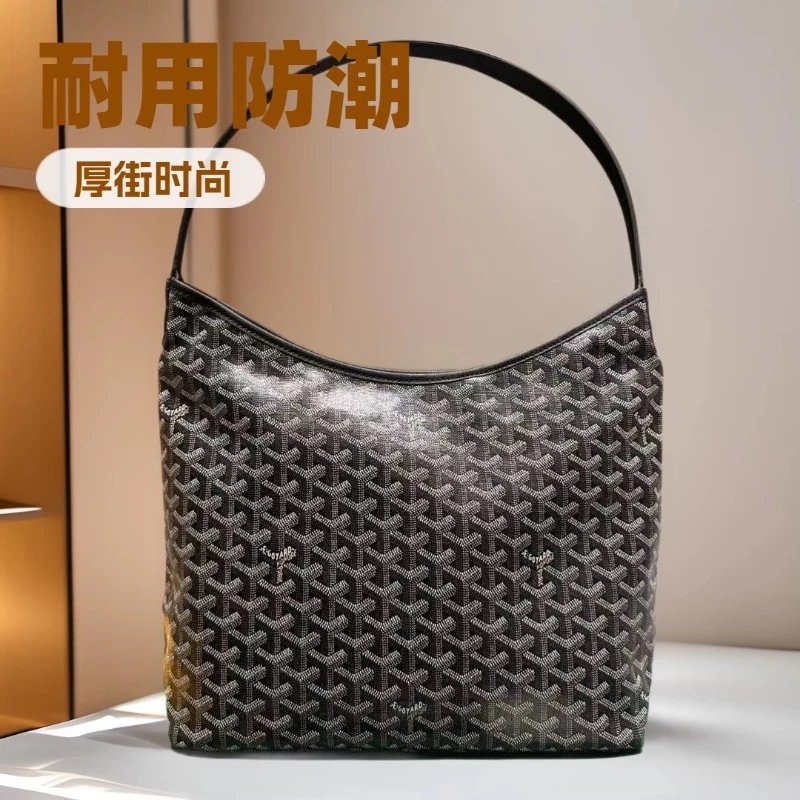 Goyard Backpacks Chevron-pattern flap backpack with top handle — armpit bag black 42*27*15 CM