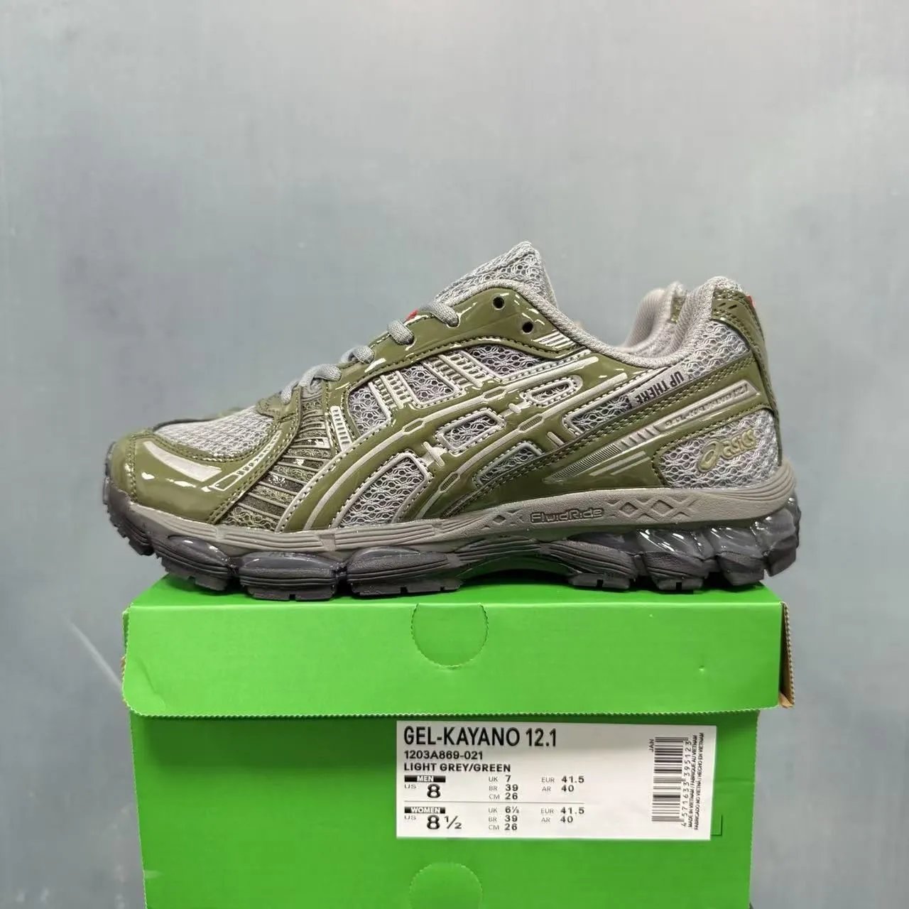 ASICS Sneakers GEL-KAYANO 12.1 — Light gray-green