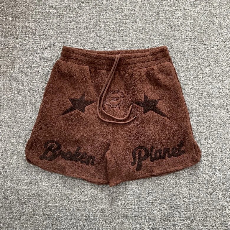Broken Planet Shorts Graphic and plaid — 6121 Brownish red