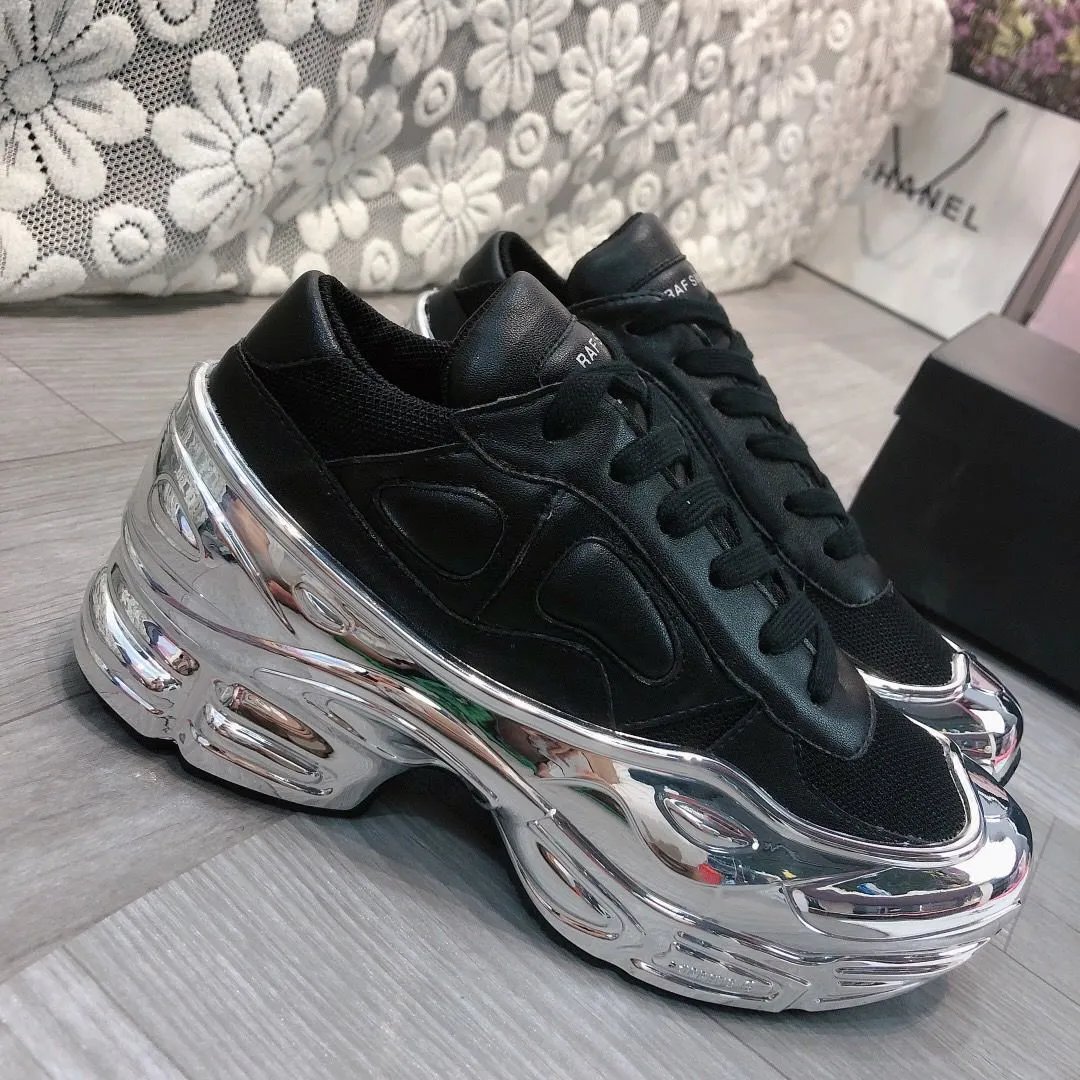 Raf Simons Multiple sneaker models — Ozweego-2