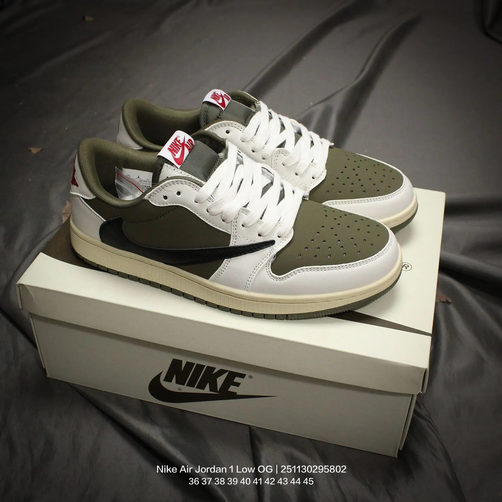 Nike Sneakers Air Jordan 1 Low — 20