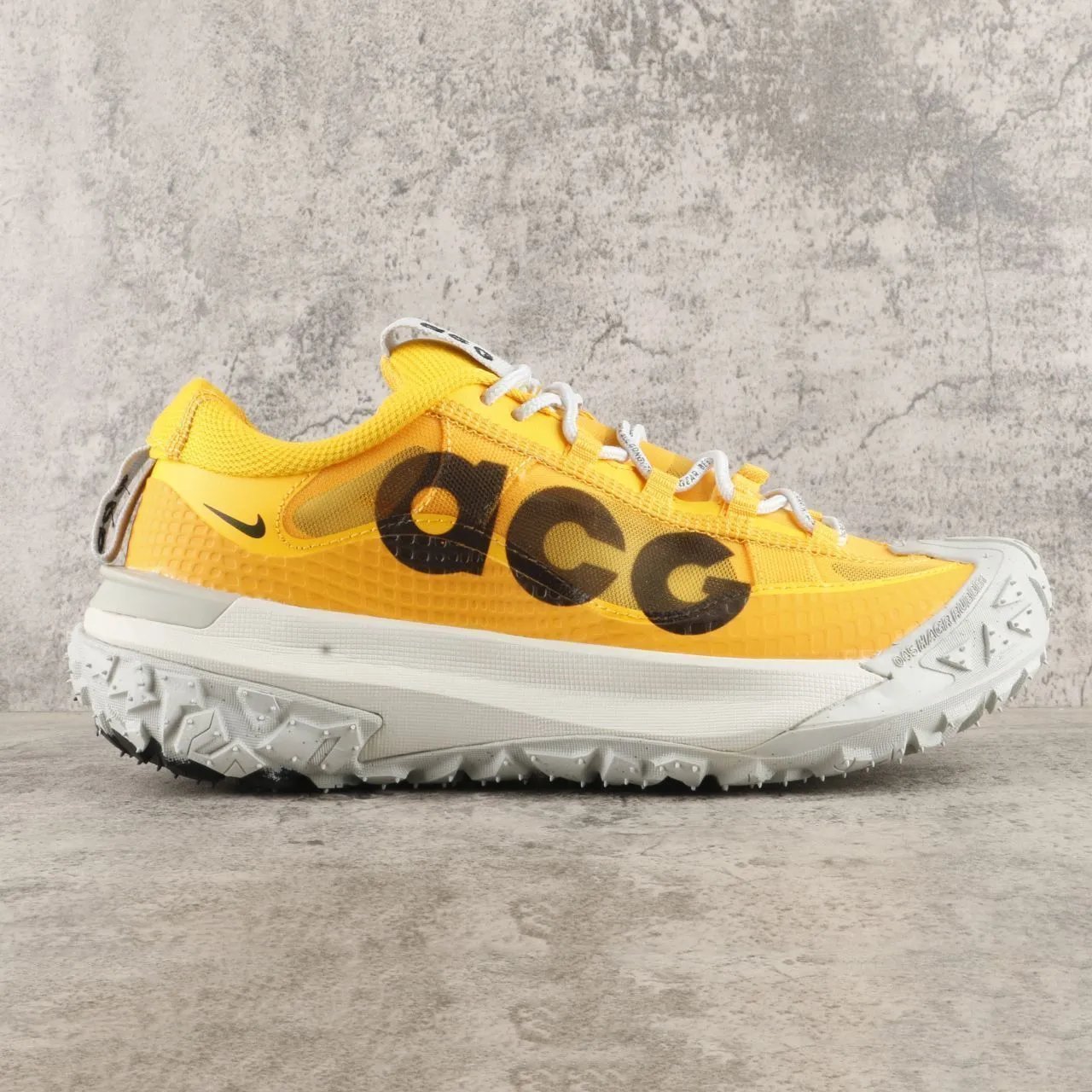 Nike Sneakers ACG Trail — F 2 White orange