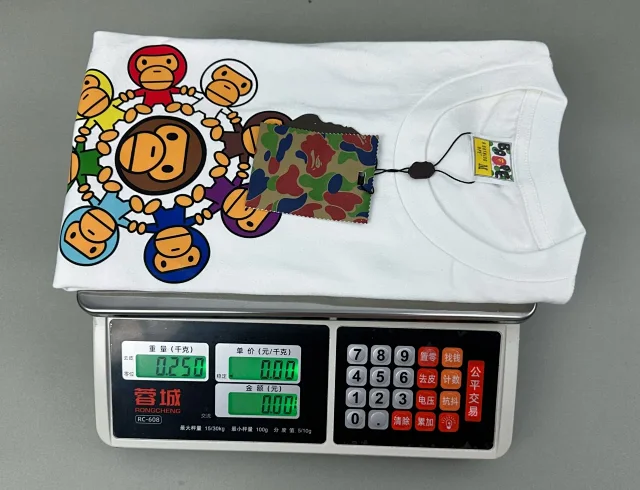 A Bathing Ape T-Shirts Graphic Print product detail image 5