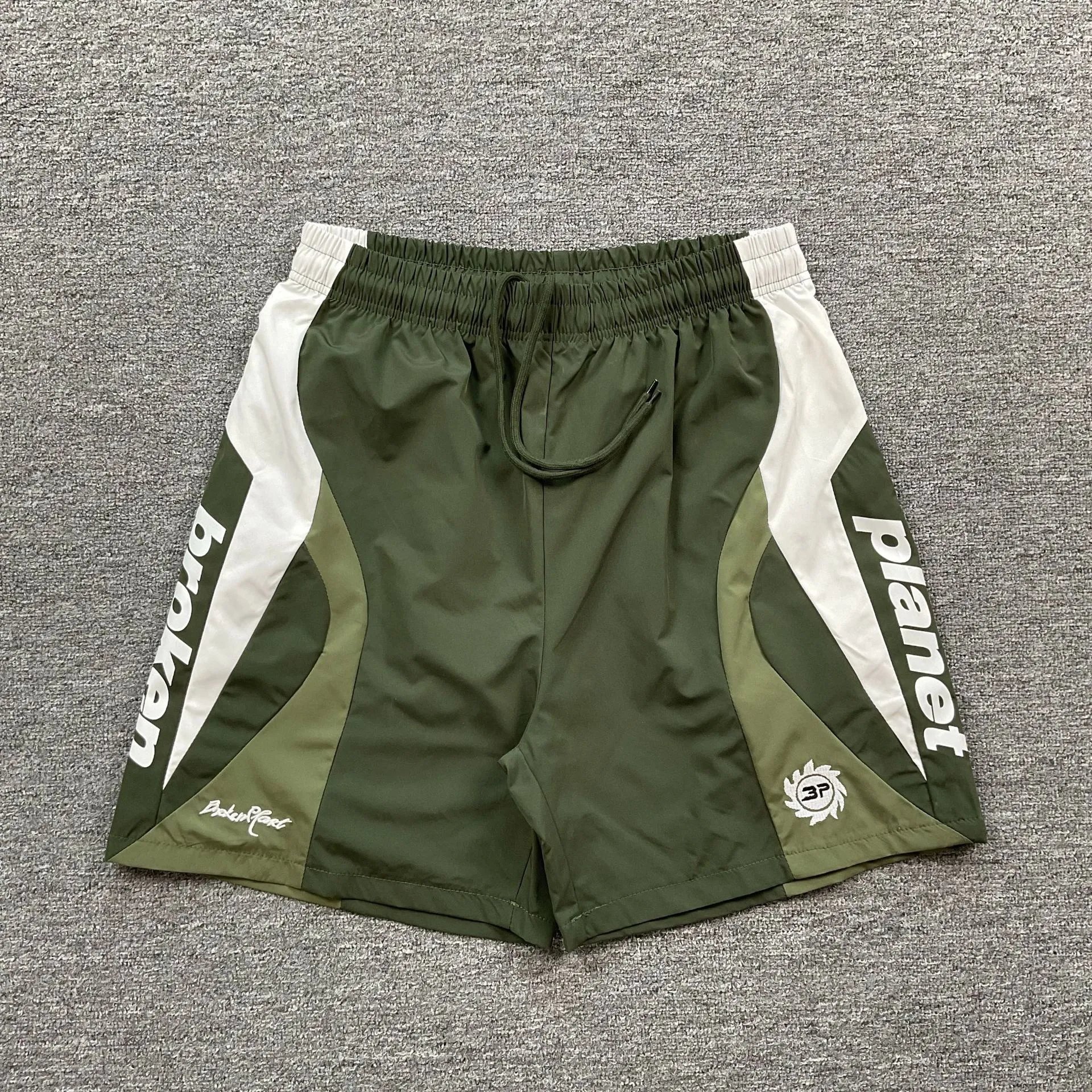 Broken Planet Shorts Graphic Panel Drawstring — 3225 green