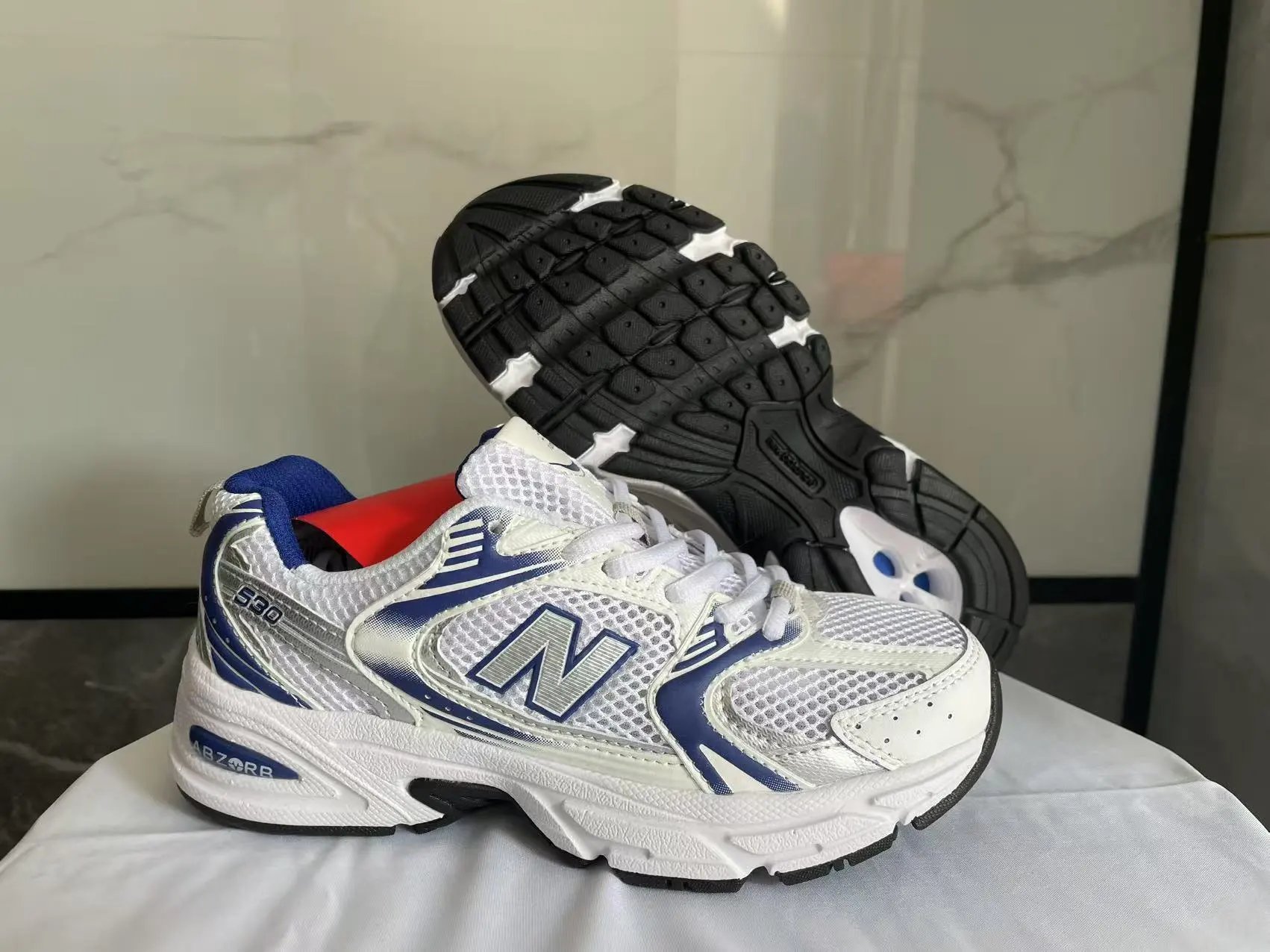 New Balance Sneakers 530 — 3