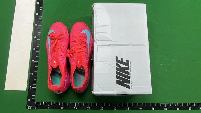 Nike Football Cleats product detail image 3