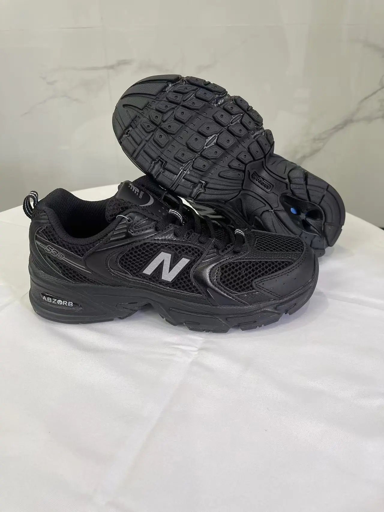 New Balance Sneakers 530 — 14
