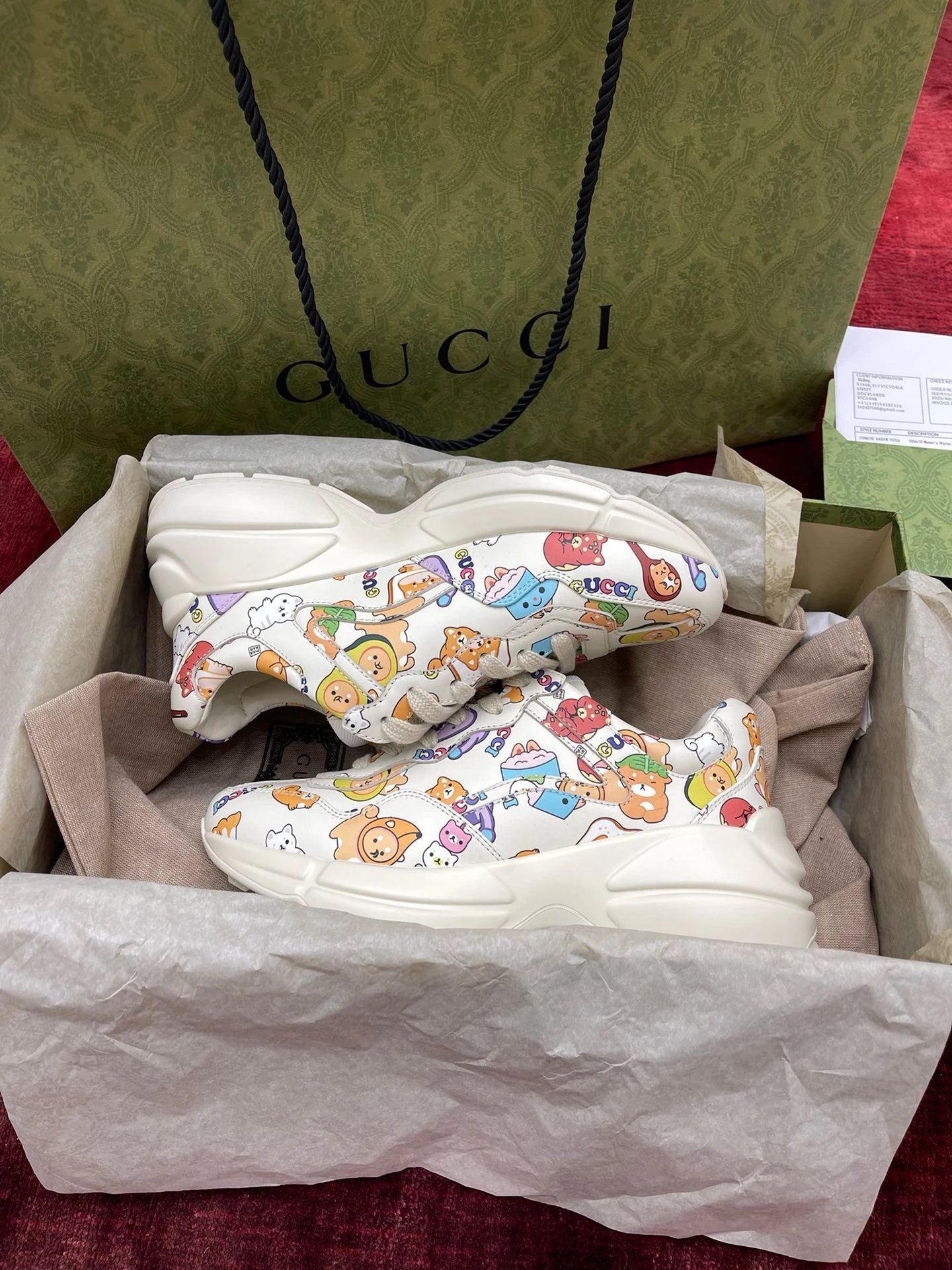 Gucci Ace ( 30+ styles)