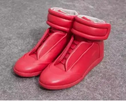 Margiela Shoes — red colorway — USFans Spreadsheet photo