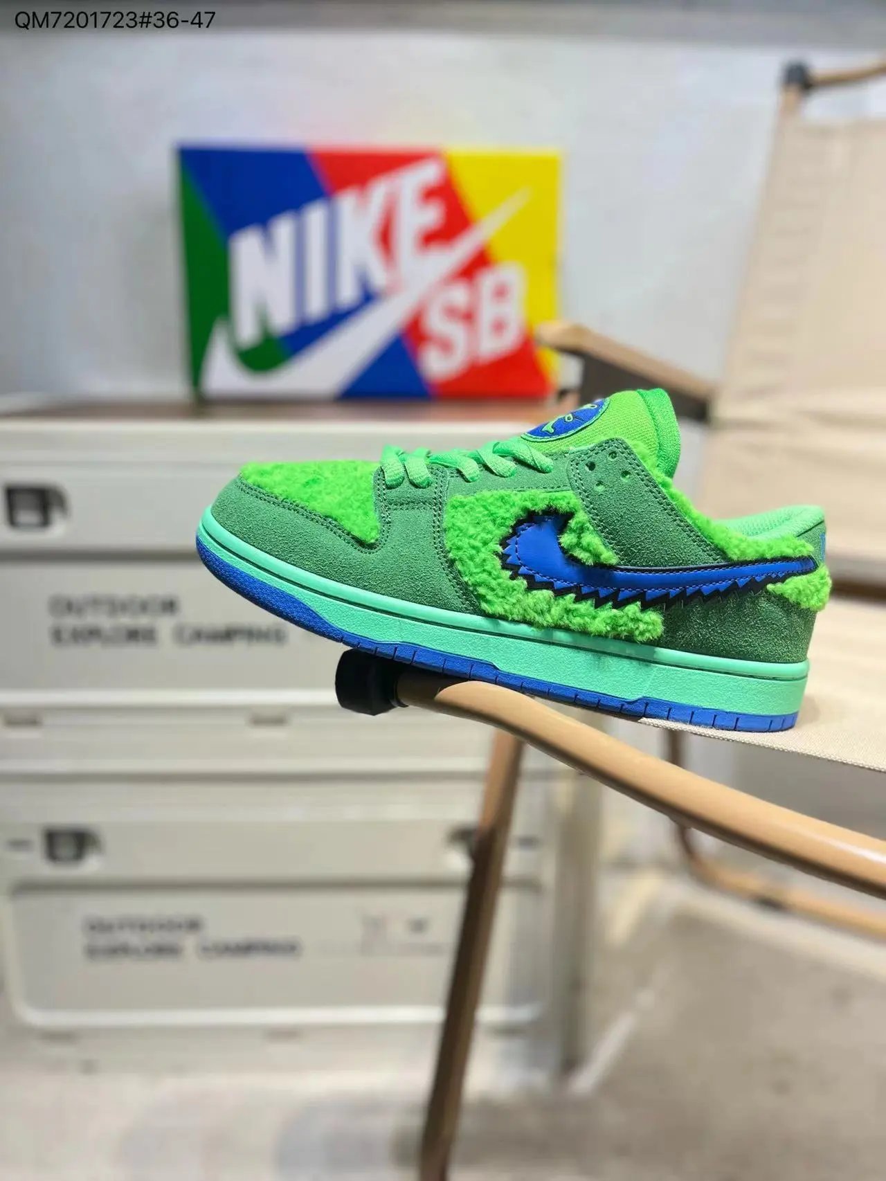 Grateful Dead x S**B Dunk Low - 134837