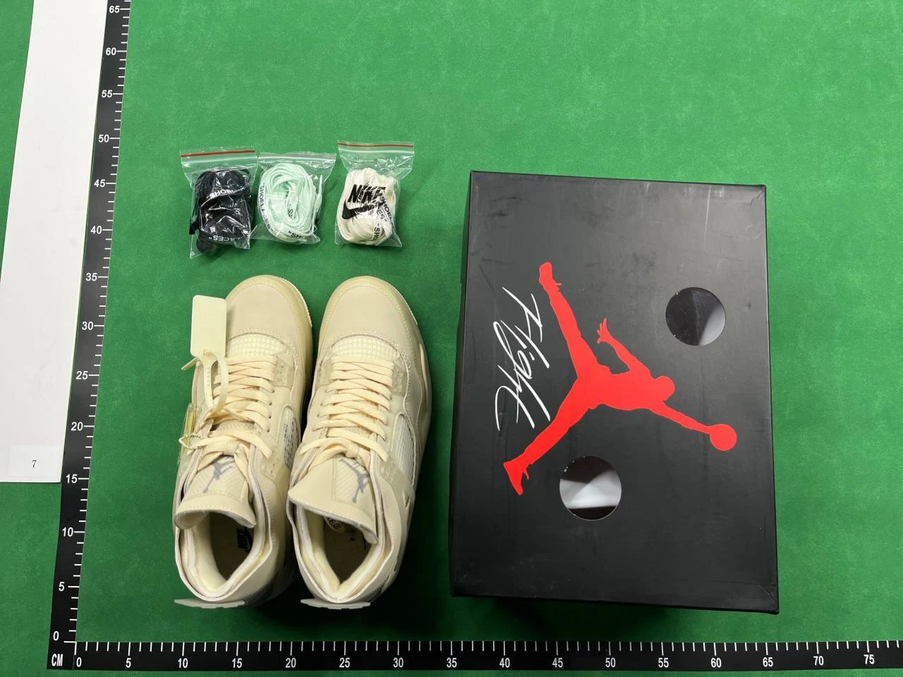 AJ4