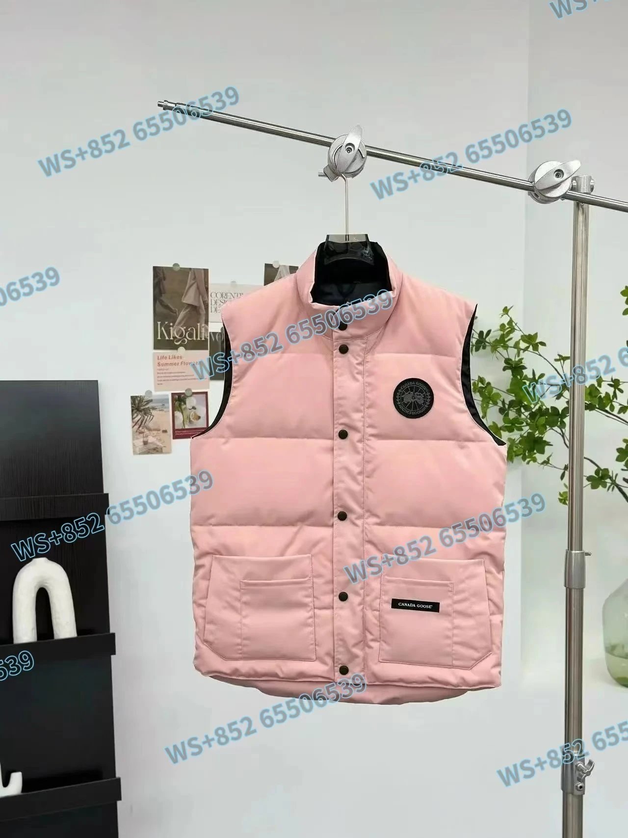 A Collection of Vests from Major Brands-WS+852 65506539