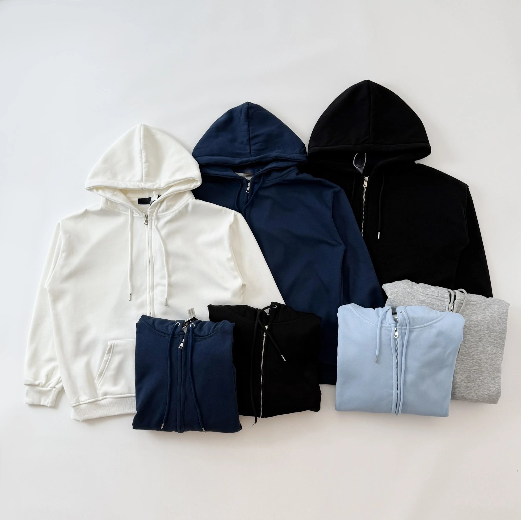 Zip-Up Hoodie Unisex - Priced at 169 Yuan