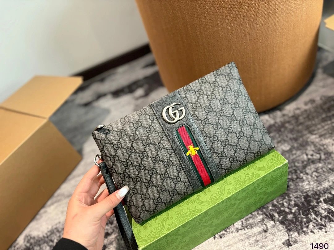Coach Signature Black Leather Wallet Set with Keychain - 13
