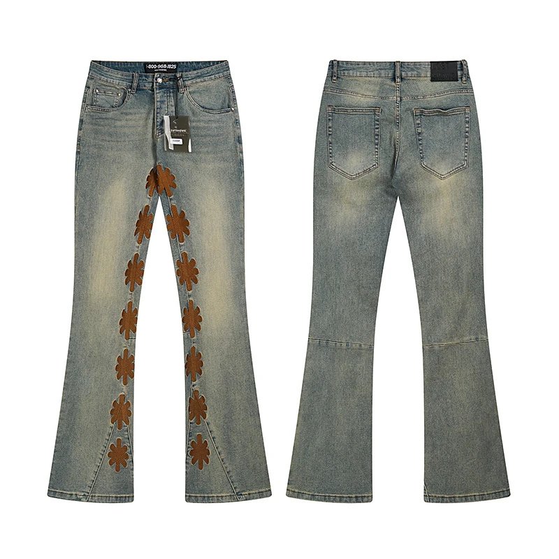 Unbranded Jeans Flared with floral side embroidery — 30