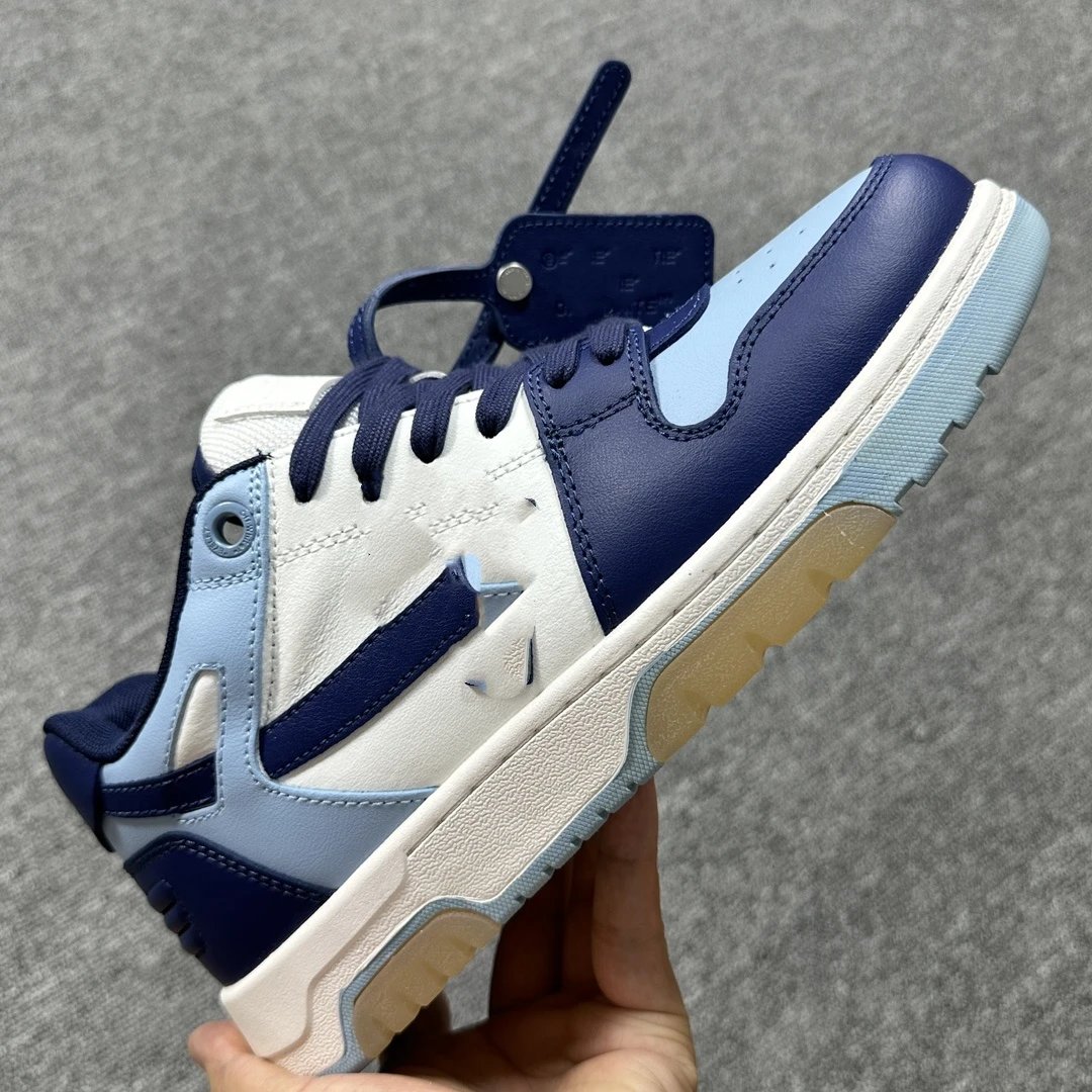 OFF-WHITE OUT OF OFFICE Sneake