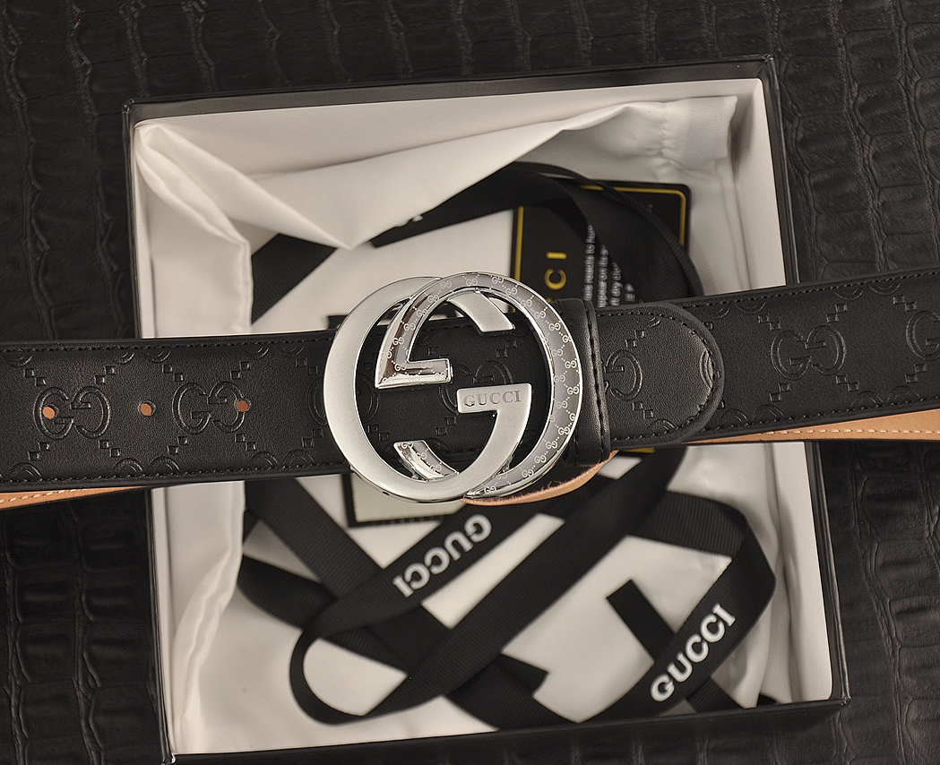 Gucci GG Marmont Belt Black Canvas with Gold-Tone Buckle Canvas Belt product detail 16 in Litbuy spreadsheet finds