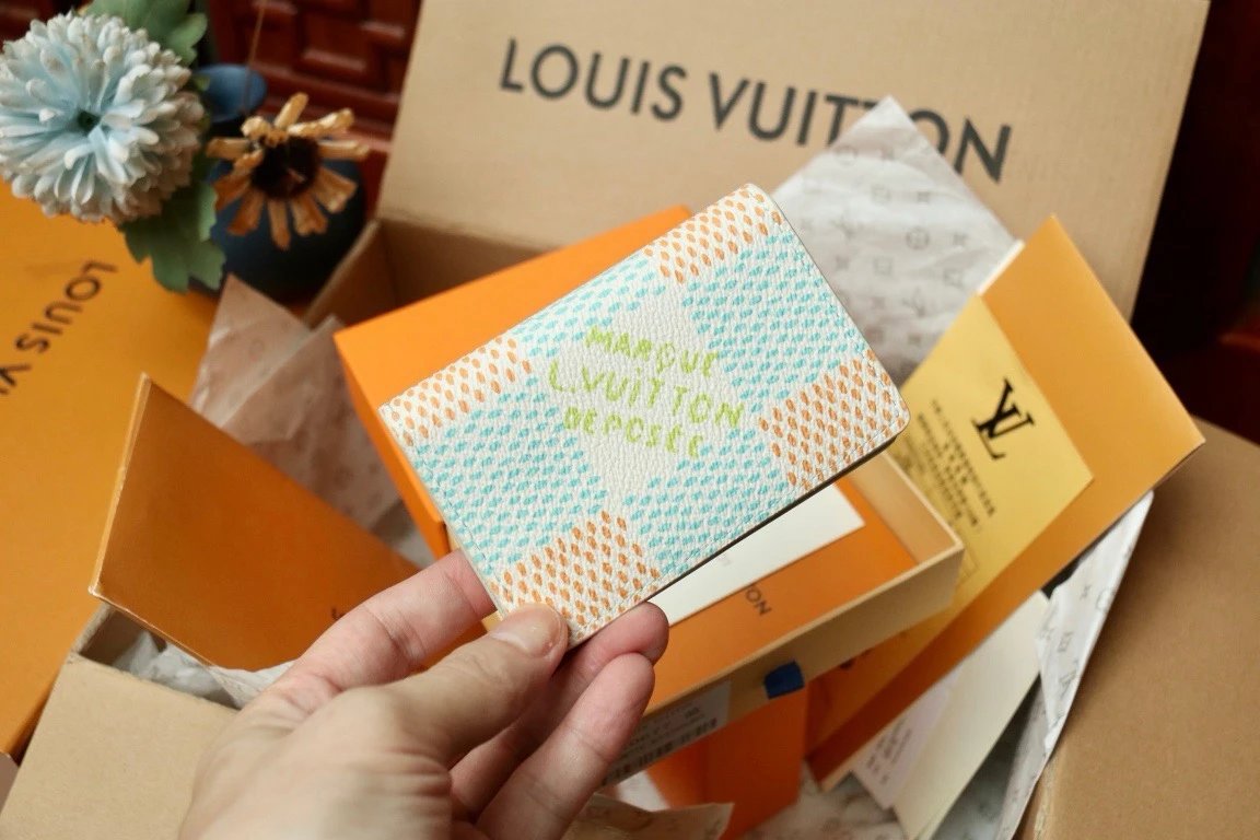 款式4尺寸：7.5*11*1 长*高*宽