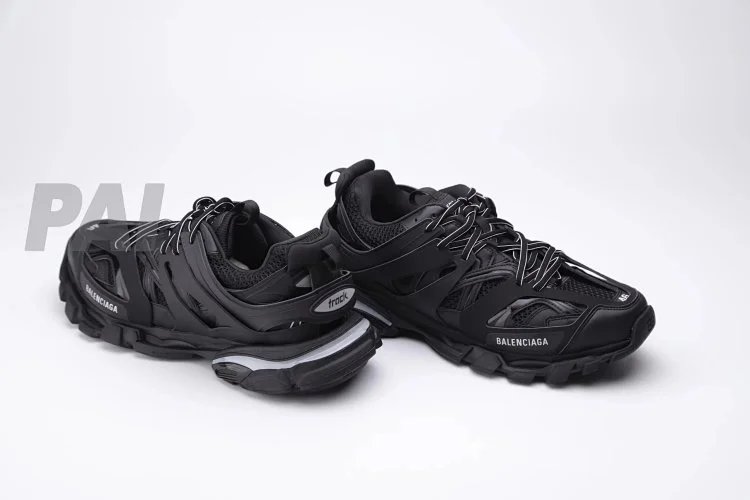 BCG TRACK 3 LED SIZE3546 2