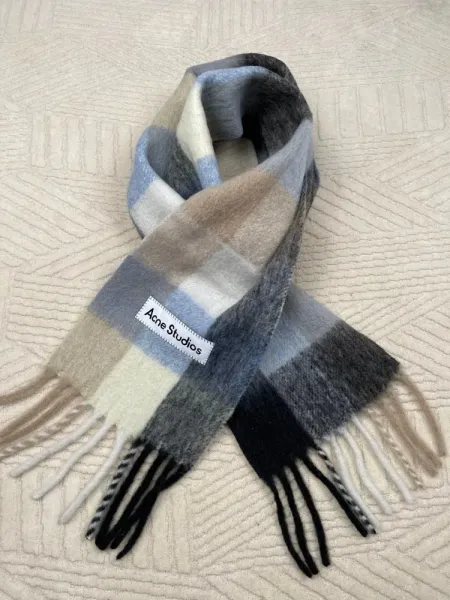 Maison Margiela Tabi Label Cashmere Scarf Multicolor - 8