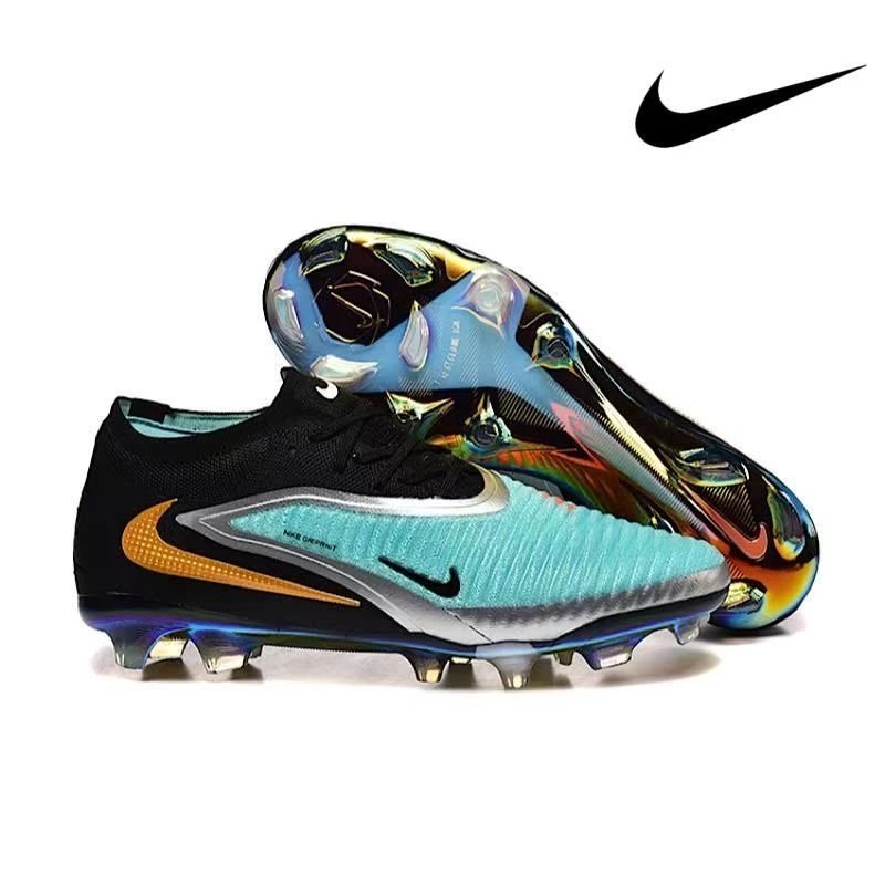 Soccer Shoe photo 2