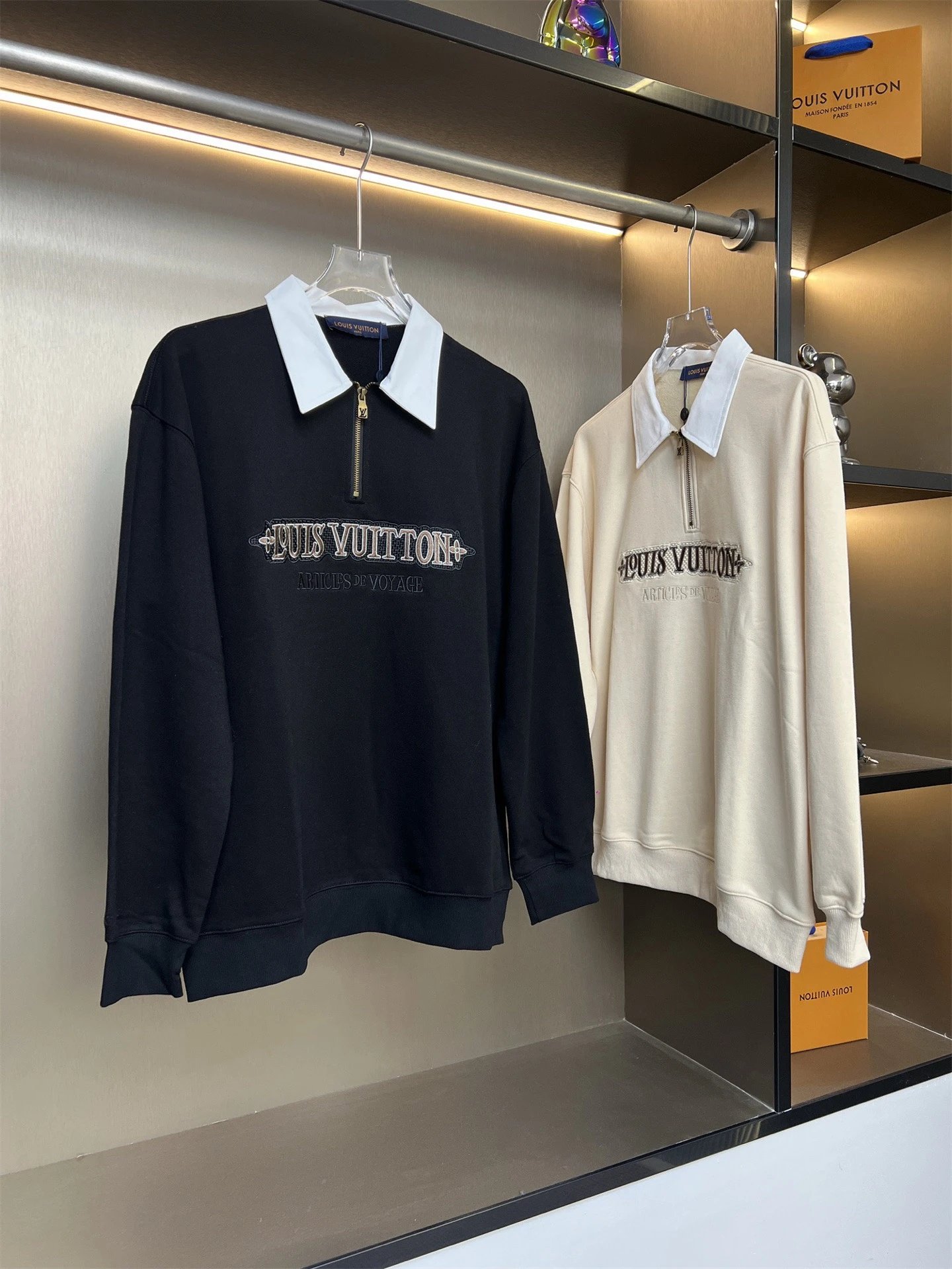 Louis Vuitton Half-Zip Collared Sweatshirt Beige - 3