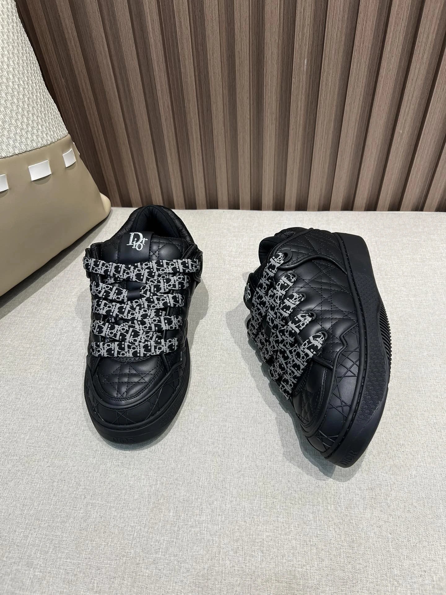 D Series 9S Casual Shoe photo 7