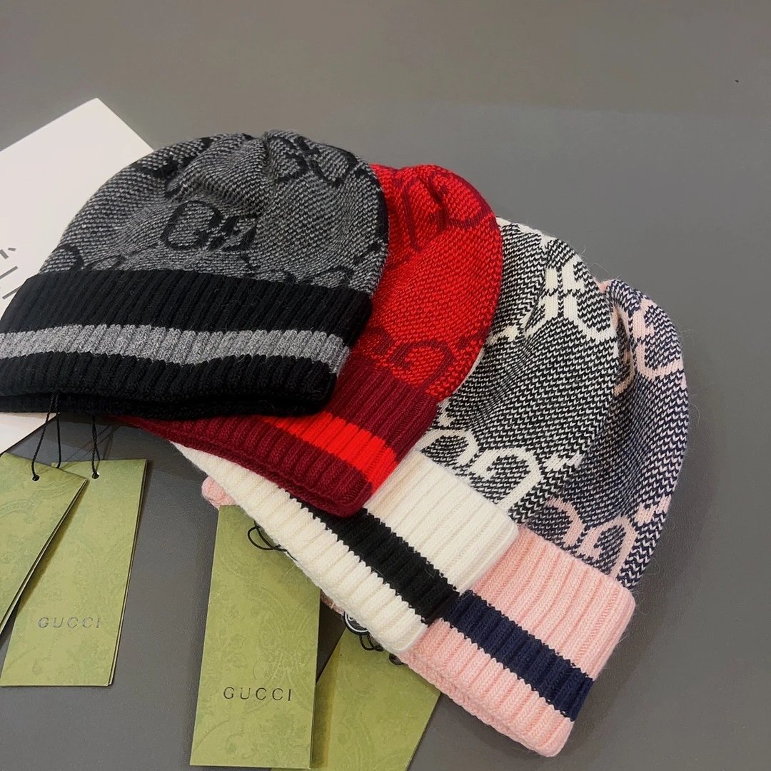 Gucci GG Monogram Knit Beanie Red and Burgundy - 11