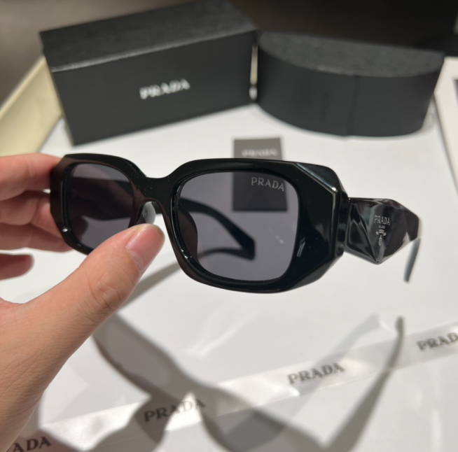 Prada Triangle Logo White Cat-Eye Sunglasses - 3
