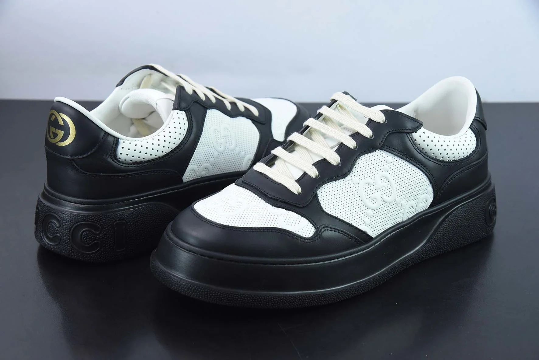 Gucci Shoes