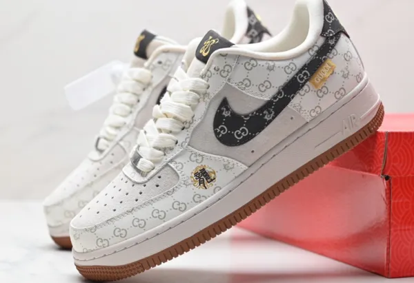 Nike Air Force 1 Low Wheat Sneakers - 17