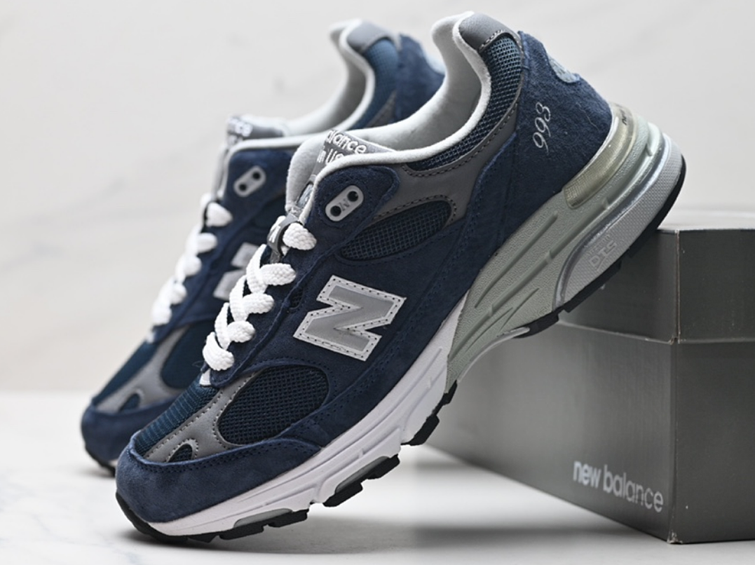 New Balance 992 Beige Sage Green Sneakers Running Shoes product detail 11 in Litbuy spreadsheet finds