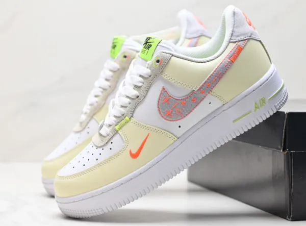 Nike Air Force 1 Low Wheat Sneakers - 13