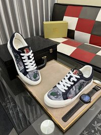 09 (Customized items are non-refundable and non-exchangeable)