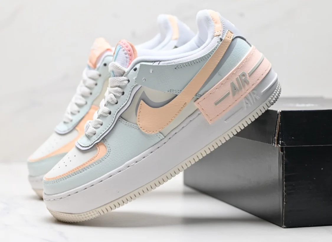 Nike Wmns Air Force 1 Shadow